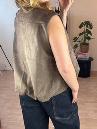 gilet suede donker bruin
