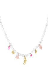 kralen parelketting met bedels